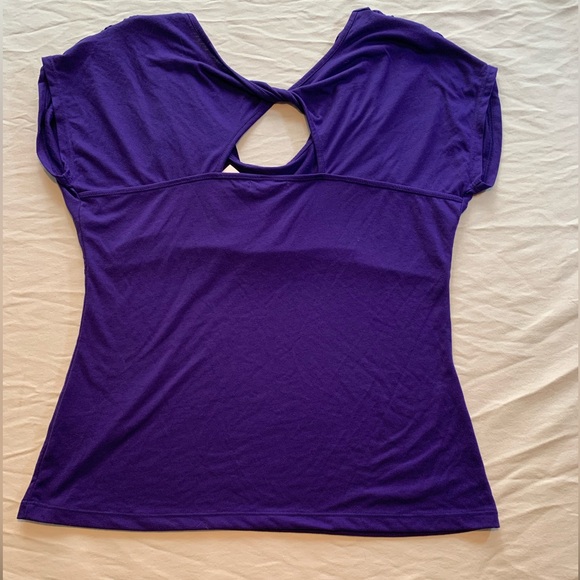 L Revolution top - Picture 9 of 10